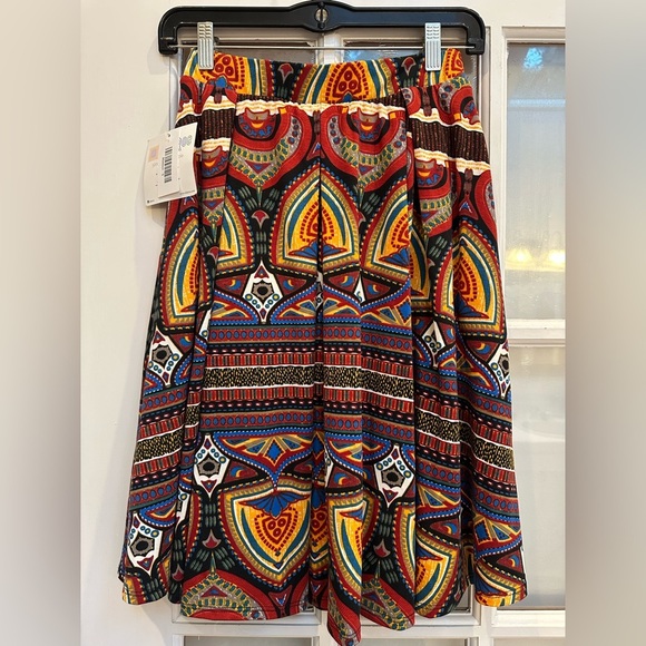LuLaRoe Madison Pleated Skirt Pockets Boho Southwestern Aztec Size S NWT - Picture 5 of 10
